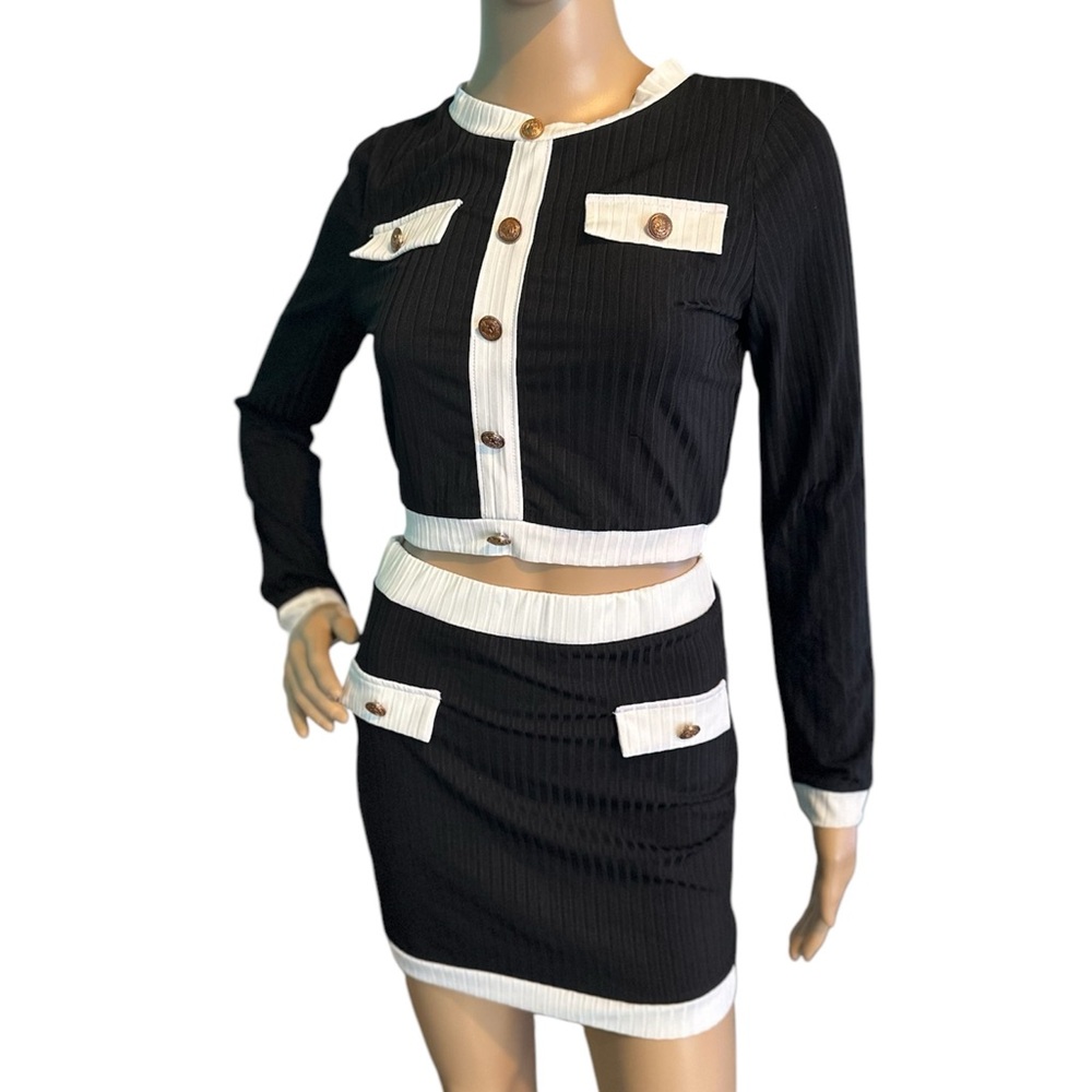 Chic Black and White Women's Skirt Set